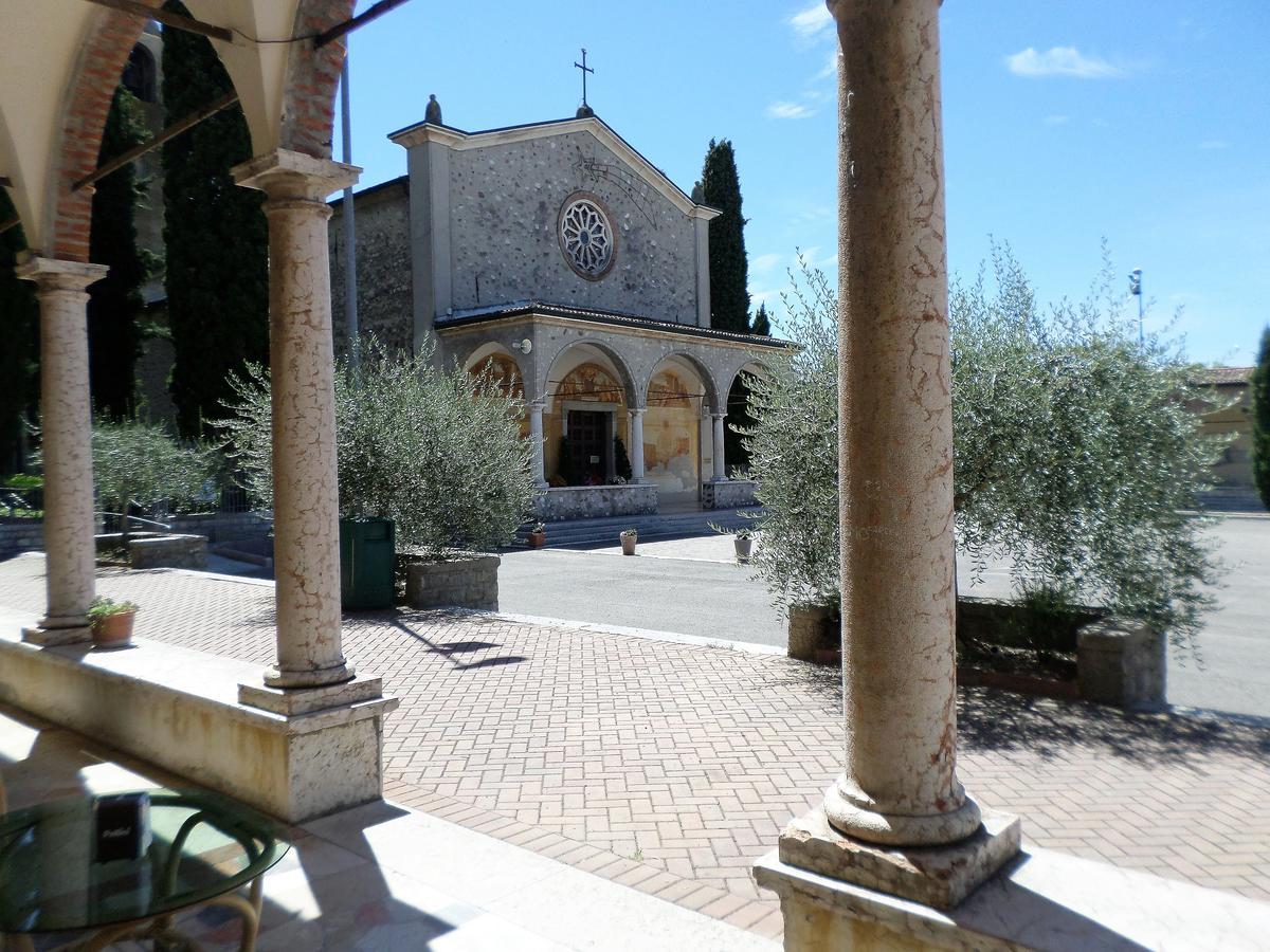 Locanda Al Santuario Peschiera del Garda Exterior foto